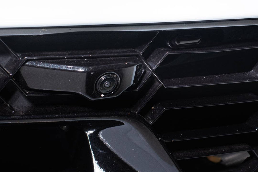 2019 White Chevy Corvette Signature Audio